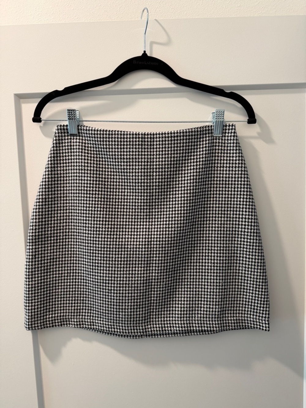 Black and White Houndstooth Mini Skirt